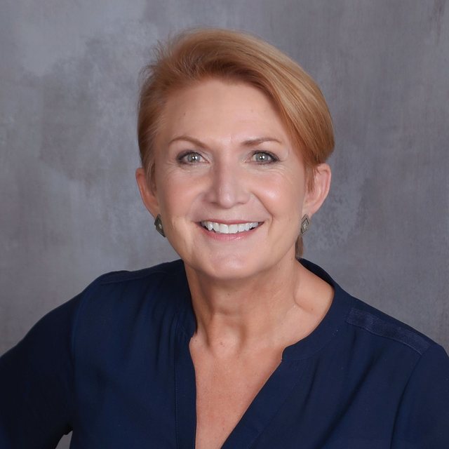 Lidia Young, LSCSW